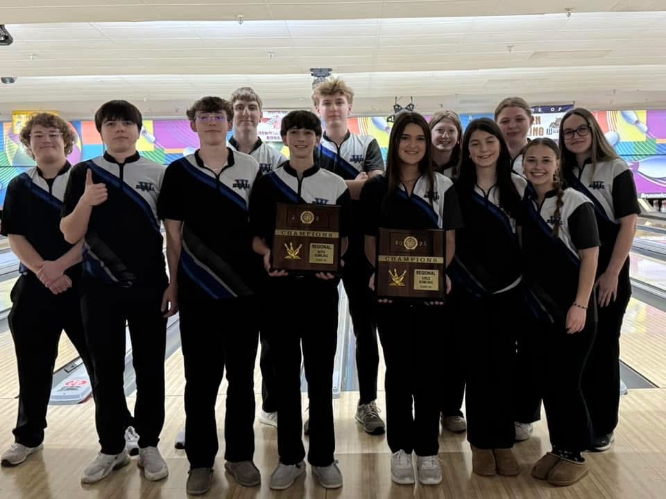 Girlś and Boyś Bowling Win Regionals, State Bound!