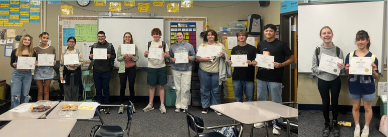 12 students receive the Global Seal of Biliteracy
